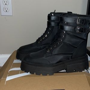 Women’s boots Zara